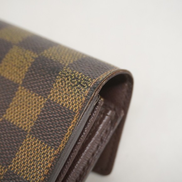 LOUIS VUITTON Brown Damier Wallet - Picture 12 of 16